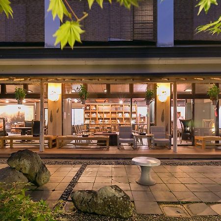 ホテルKanouya 渋川市 エクステリア 写真